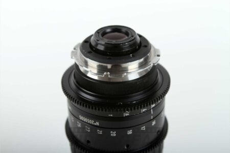 Angenieux_Optimo_15-40mm_Lens_with_case